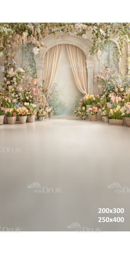 Tło fotograficzne „Pastelowa altana z kremowymi zasłonami i wiosennymi kwiatami” | E678